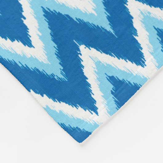 Ikat Chevron Stripes - Cobalt, Sky Blue en White Fleece Deken (Hoek)