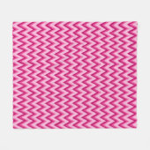 Ikat Chevron Stripes - Fuchsia and Bleek roze Fleece Deken (Voorkant (Horizontaal))