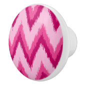 Ikat Chevron Stripes - Fuchsia and Bleek roze Keramische Knop (Rechts)