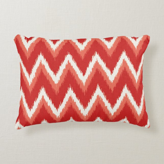 Ikat Chevron Stripes - Rust Oranje en wit Accent Kussen (Voorkant)
