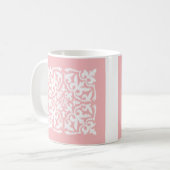 Ikat damask patroon - shell roze en wit koffiemok (Voorkant links)