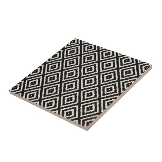 Ikat Diamond Pattern in Black and Cream Tegeltje (Zijkant)