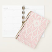 Ikat Diamond Pattern in pastelroze monogram Planner (Display)