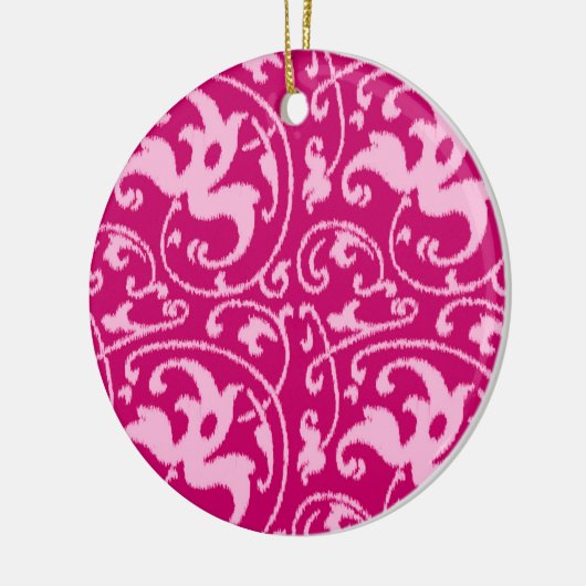 Ikat Floral Damask - Fuchsia and Bleek roze Keramisch Ornament (Links)