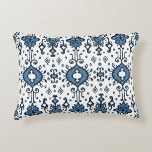 Ikat geometrische folklore-versiering. Oriental Accent Kussen