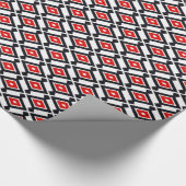 Ikat Pattern - Donkerrood, zwart en wit Cadeaupapier (Hoek)