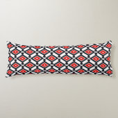 Ikat Pattern - Donkerrood, zwart en wit Lichaamskussen (Voorkant)