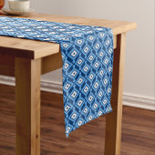 Ikat Pattern, Indigo and Denim Blue Korte Tafelloper (Voorbeeld)