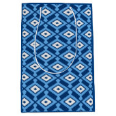 Ikat Pattern - Indigo and Denim Blue Medium Cadeauzakje (Voorkant)