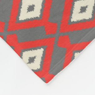 Ikat Pattern - Red, Grey and Beige Fleece Deken