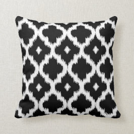 Ikat Quatrefoil Pattern Black and White Kussen