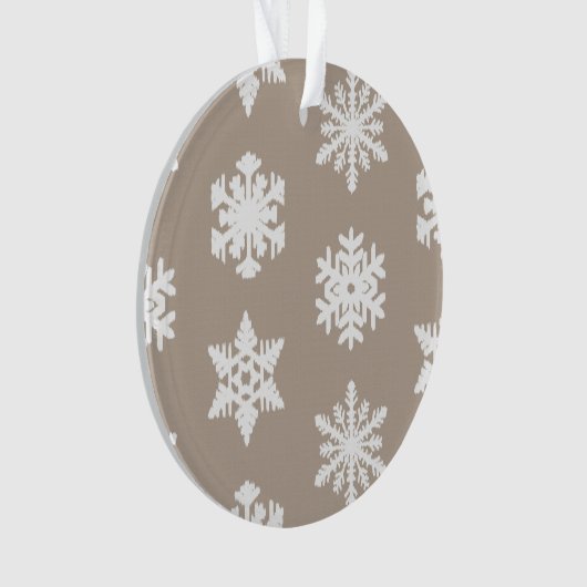 Ikat Snowflakes - Taupe tan en wit Ornament (voorkant)