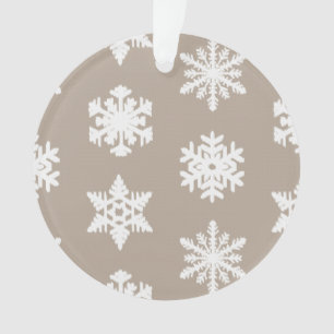Ikat Snowflakes - Taupe tan en wit Ornament