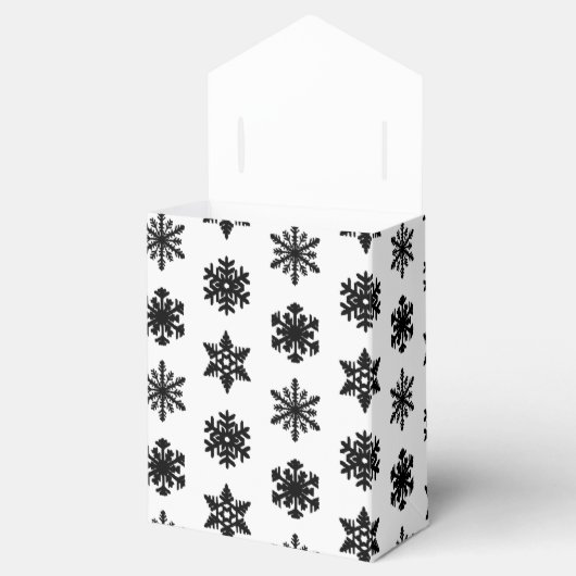 Ikat Snowflakes - wit en zwart Bedankdoosjes (Geopend)