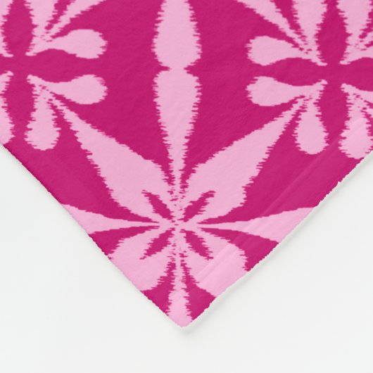 Ikat Star Pattern - Fuchsia Pink Fleece Deken (Hoek)