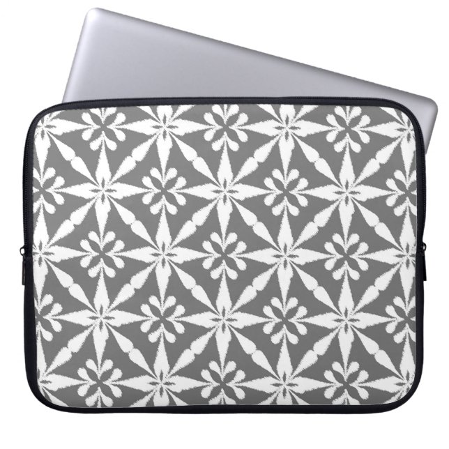 Ikat Star Pattern - Grijs / Grijs en Wit Laptop Sleeve (Voorkant)