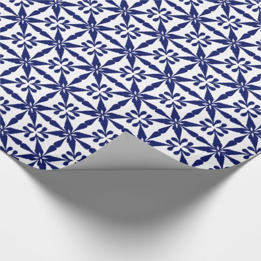 Ikat Star Pattern - Navy Blue en White Cadeaupapier (Hoek)