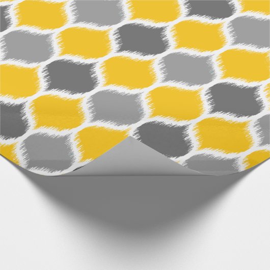 Ikat Weave Motif Yellow en Grey Cadeaupapier (Hoek)
