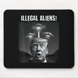 Illegale vreemdelingen. Trump Selfie, Alien en UFO Muismat