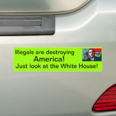 Illegalen vernietigen Amerika! Bumpersticker (Op auto)