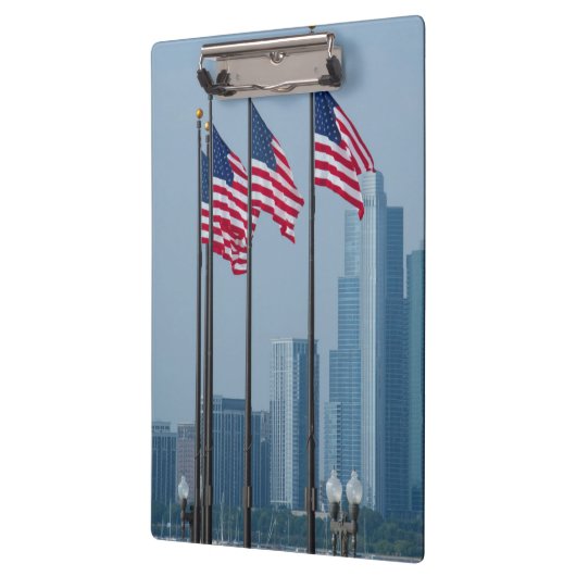 Illinois, Chicago. Navy Pier, vlaggen van de VS Klembord (Links)