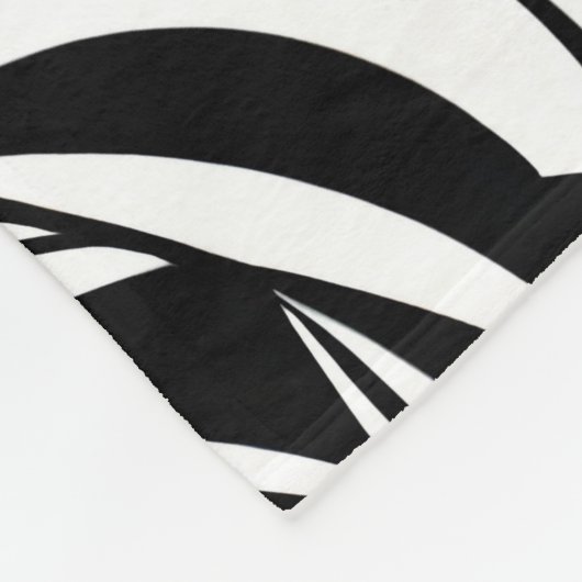 Illustrated Black And White Roses  Fleece Deken (Hoek)