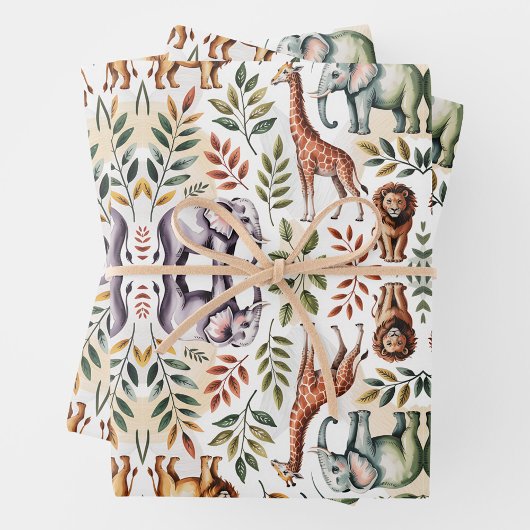 Illustrated pattern featuring elephants, lions inpakpapier vel