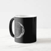 Illustratie maanzijde snijkop met hand getrokken i magische mok (Voorkant links)