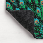 Illustratie met Peacock-veren op zwart Muismat (Hoek)