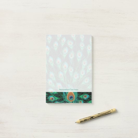 Illustratie met Peacock-veren op zwart Post-it® Notes (Op bureau)