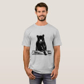 Illustratie van Beer dat op log rust T-shirt (Voorkant volledig)