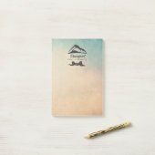 Illustratie van de berg met Sun Rays Family Reunio Post-it® Notes (Op bureau)
