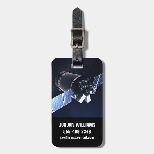 Illustratie van de Dragon XL ruimtesonde. Bagagelabel (Voorkant verticaal)