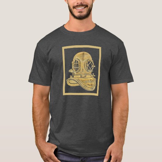 Illustratie van de  messing van de helm t-shirt (Voorkant)