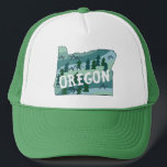 Illustratie van de Oregon State-kaart Trucker Pet<br><div class="desc">Bekijk dit geweldige pet met een Oregon State-plattegrond! Bekijk mijn winkel ook voor meer design! Of als je iets gewoons wilt laten weten. Als je het koopt,  bedankt! Ben zeker om een foto op Instagram van het in actie te delen en me te labels @shoshannahscribbles :)</div>