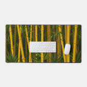 Illustratie van dicht bamboebos bureaumat (Keyboard & Muis)