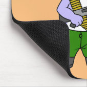 Illustratie van een brontosaurus verkleed als Ramb Muismat (Hoek)