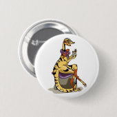 Illustratie van een Iguanodon die haar nagels poli Ronde Button 5,7 Cm (Voorkant /achterkant)