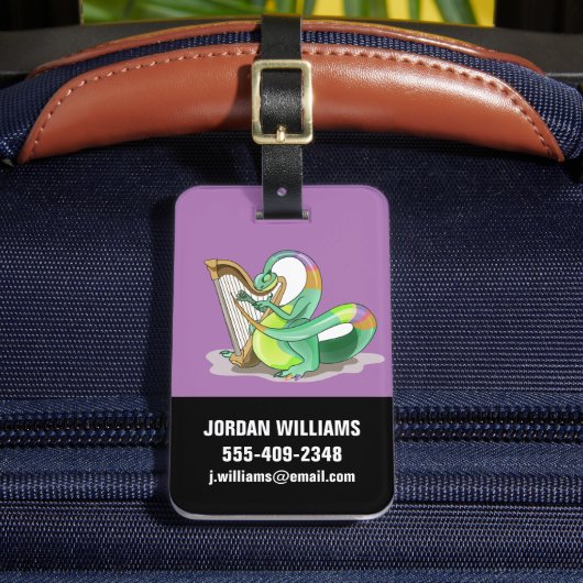 Illustratie van een plateosaurus die de harp bespe bagagelabel (Voorkant Insitu 2)