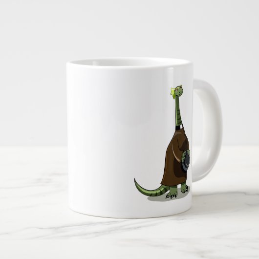 Illustratie van een plateosaurus die verkleed is a grote koffiekop (Voorkant rechts)