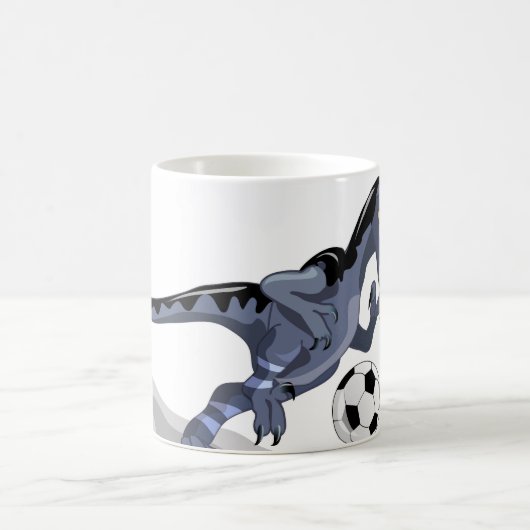 Illustratie van een raptor dinosaurus die voetbal koffiemok (Center)