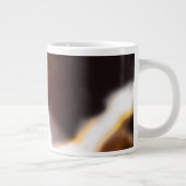 Illustratie van lancering van spaceshuttle grote koffiekop (Rechts)