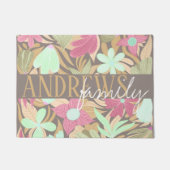 Illustratie van roze groene olijven Monogram Deurmat (Voorkant)