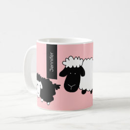 Illustratie van schattige schapen in zwart-wit op  koffiemok