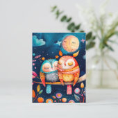 Illustratie van uilen die 's nachts in het bos knu briefkaart (Staand voorkant)