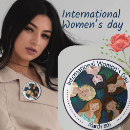Illustratie van vrouwen vieren diversiteit IWD Ronde Button 4,0 Cm