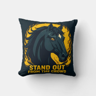 Illustratie van zwart paard met vurig ontwerp kussen