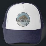Illustratiebalk Morro Bay Central California Trucker Pet<br><div class="desc">Bekijk deze geweldige illustratie van Morro Rock aan de kust van Centraal Californië! Bekijk mijn winkel ook voor meer design! Verzamel alle parken, ik maak voortdurend nieuwe parken. Ik hou van stickers! Hoe zit het met jou? Bekijk mijn winkel voor meer wandelen, kamperen, leven, vogels en nog veel meer! U...</div>