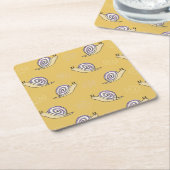 Illustratief patroon voor slakken en cirkels kartonnen onderzetters (Schuin)