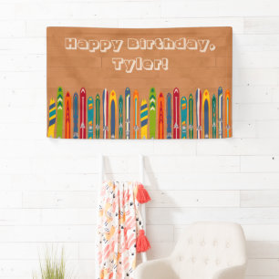 Illustraties van vintage skis met een persoonlijke spandoek
